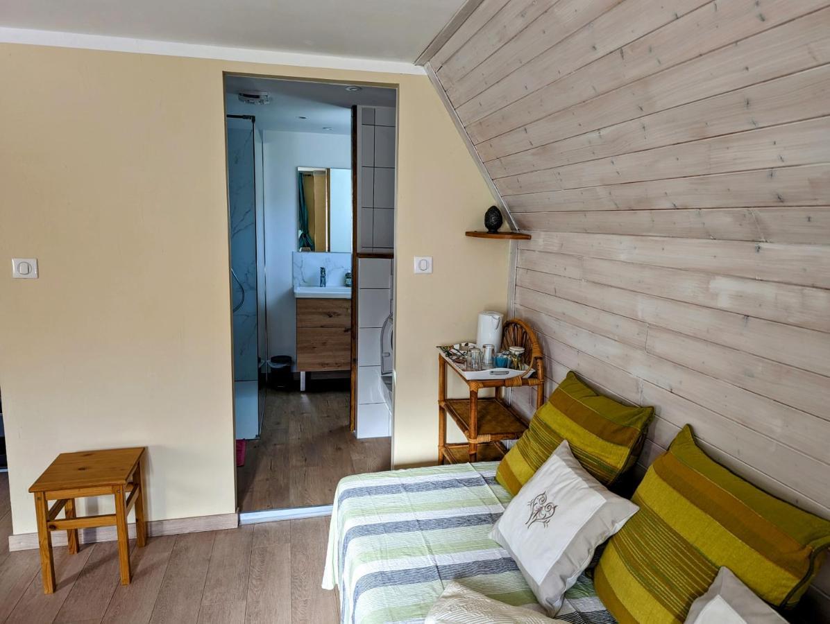 Chambres D'Hotes Le Lepadou-Bas Сен-Шелі-д'Обрак Екстер'єр фото